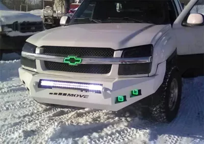 CHEVY AVALANCHE 1500 WITH CLAD 2000-2006 with CLASSIC FRONT Weld It Yourself STANDARD installed