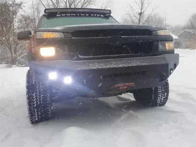 CHEVY AVALANCHE 1500 WITH CLAD 2000-2006 with CLASSIC FRONT Weld It Yourself STANDARD installed