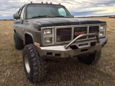 CHEVY SUBURBAN 1500 1973-1980 with CLASSIC FRONT Weld It Yourself Offroad installed