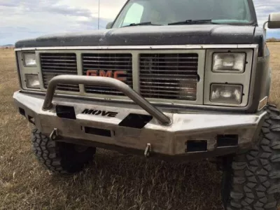 CHEVY SUBURBAN 1500 1973-1980 with CLASSIC FRONT Weld It Yourself Offroad installed