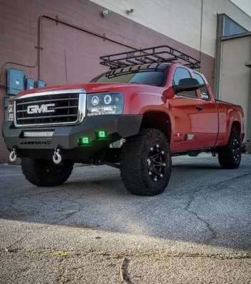 GMC 1500 2007.5-2013 with CLASSIC FRONT W.I.Y.KIT STANDARD installed