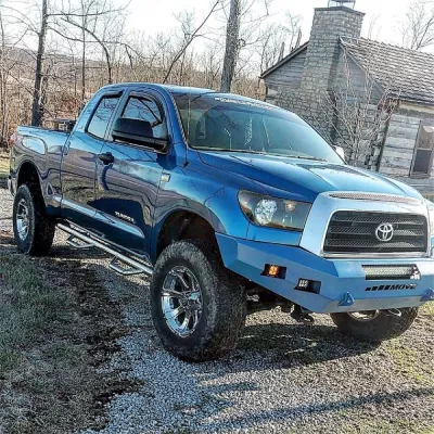 TOYOTA TUNDRA 2007-2013 with CLASSIC FRONT Weld It Yourself STANDARD installed