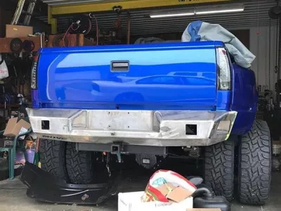 GMC 2500-3500HD 1988-1998 with CLASSIC REAR W.I.Y.KIT STANDARD installed