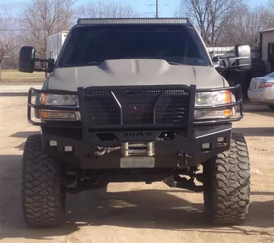 GMC 2500-3500HD 1999-2002 with CLASSIC FRONT W.I.Y.KIT OFFROAD installed
