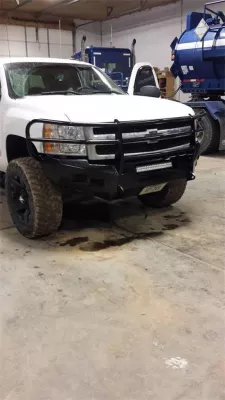 CHEVY 1500 2007.5-2013 with CLASSIC FRONT W.I.Y.KIT STANDARD installed