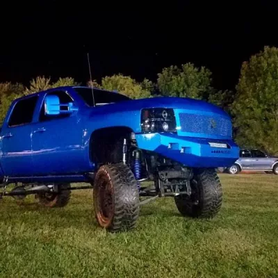 CHEVY 1500 2007.5-2013 with CLASSIC FRONT Weld It Yourself STANDARD installed