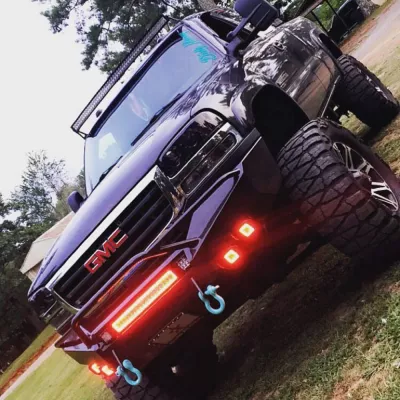 GMC 2500-3500HD 2003-2007 with CLASSIC FRONT W.I.Y.KIT STANDARD installed