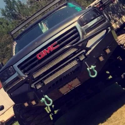 GMC 2500-3500HD 2003-2007 with CLASSIC FRONT W.I.Y.KIT STANDARD installed