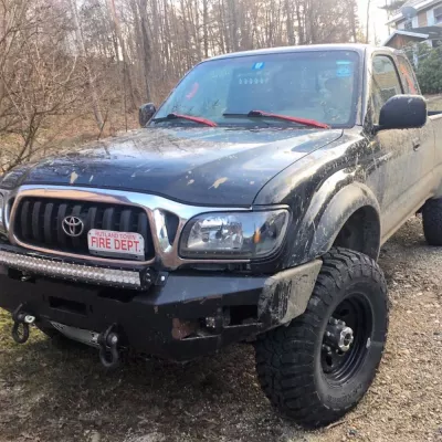 TOYOTA TACOMA 1995-2004 with CLASSIC FRONT Weld It Yourself STANDARD installed