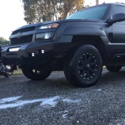 CHEVY AVALANCHE 1500 WITH CLAD 2000-2006 with CLASSIC FRONT Weld It Yourself STANDARD installed
