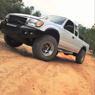 TOYOTA TACOMA 1995-2004 with CLASSIC FRONT Weld It Yourself STANDARD installed