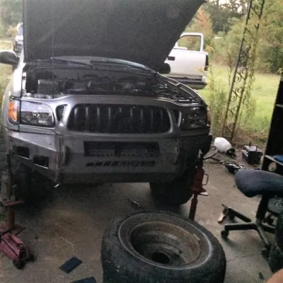 TOYOTA TACOMA 1995-2004 with CLASSIC FRONT Weld It Yourself STANDARD installed