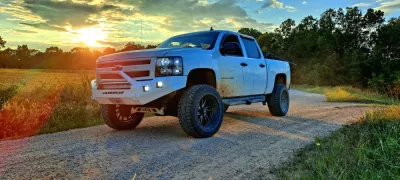 CHEVY 1500 2007.5-2013 with CLASSIC FRONT Weld It Yourself STANDARD installed