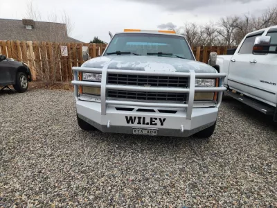 CHEVY 2500-3500HD 1988-1998 with CLASSIC FRONT W.I.Y.KIT STANDARD installed