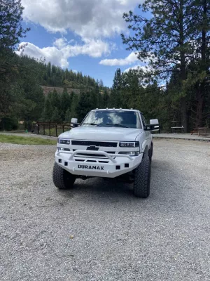 CHEVY 2500-3500HD 1999-2002 with CLASSIC FRONT W.I.Y.KIT STANDARD installed