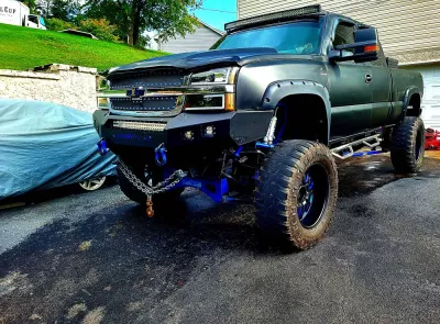 CHEVY 2500 1999-2002 with CLASSIC FRONT Weld It Yourself STANDARD installed