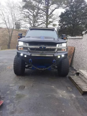 CHEVY 2500 1999-2002 with CLASSIC FRONT Weld It Yourself STANDARD installed