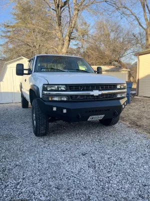 CHEVY 2500 1999-2002 with CLASSIC FRONT W.I.Y.KIT OFFROAD installed