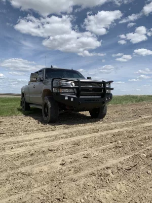 CHEVY 2500-3500HD 2003-2007 with CLASSIC FRONT Weld It Yourself STANDARD installed
