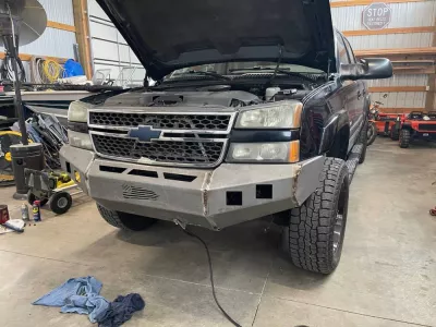 CHEVY 2500-3500HD 2003-2007 with CLASSIC FRONT Weld It Yourself STANDARD installed