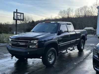 CHEVY 2500-3500HD 2003-2007 with CLASSIC FRONT Weld It Yourself STANDARD installed