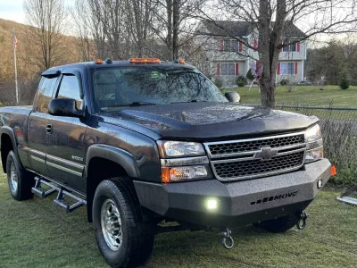CHEVY 2500-3500HD 2003-2007 with CLASSIC FRONT Weld It Yourself STANDARD installed