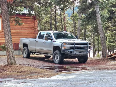 CHEVY 2500-3500HD 2015-2019 with CLASSIC FRONT W.I.Y.KIT STANDARD installed