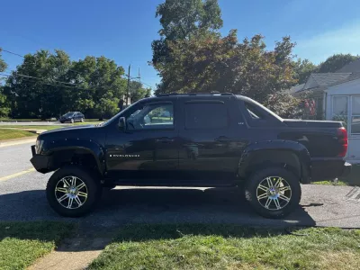 CHEVY AVALANCHE 1500 NO CLAD 2007-2013 with PRECISION FRONT Weld It Yourself STANDARD installed