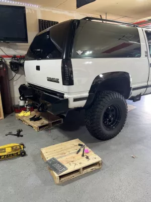 CHEVY FULL SIZE BLAZER 1992-1994 with CLASSIC REAR W.I.Y.KIT STANDARD installed