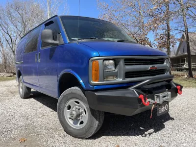 CHEVY EXPRESS VAN 1995-2002 with CLASSIC FRONT Weld It Yourself Offroad installed