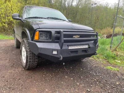 CHEVY S-SERIES BLAZER 1995-2005 with CLASSIC FRONT Weld It Yourself STANDARD installed