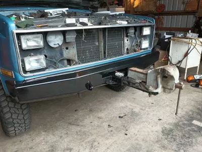 CHEVY SUBURBAN 1500 1973-1980 with HERITAGE FRONT Weld It Yourself STANDARD installed