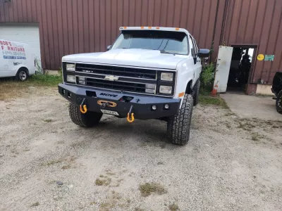 CHEVY SUBURBAN 2500 1973-1980 with CLASSIC FRONT W.I.Y.KIT OFFROAD installed