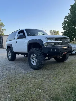 CHEVY TAHOE 1992-1999 with CLASSIC FRONT Weld It Yourself STANDARD installed