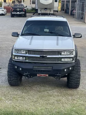 CHEVY TAHOE 1992-1999 with CLASSIC FRONT Weld It Yourself STANDARD installed