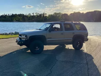 CHEVY TAHOE 2000-2006 with CLASSIC FRONT Weld It Yourself STANDARD installed