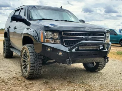 CHEVY TAHOE 2007-2014 with CLASSIC FRONT Weld It Yourself STANDARD installed