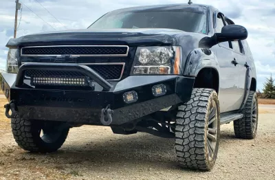 CHEVY TAHOE 2007-2014 with CLASSIC FRONT Weld It Yourself STANDARD installed