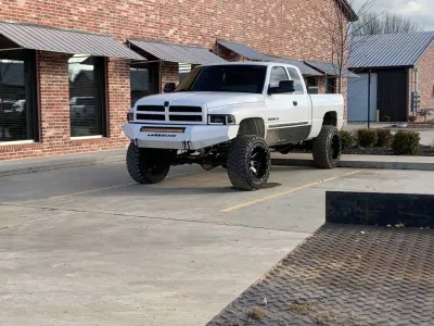 DODGE 1500 1994-2001 with CLASSIC FRONT W.I.Y.KIT STANDARD installed