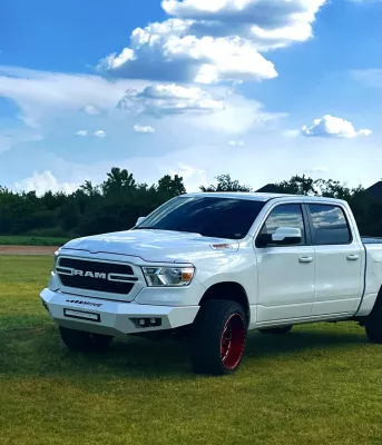 DODGE 1500 2019-2024 with PRECISION FRONT W.I.Y.KIT STANDARD installed