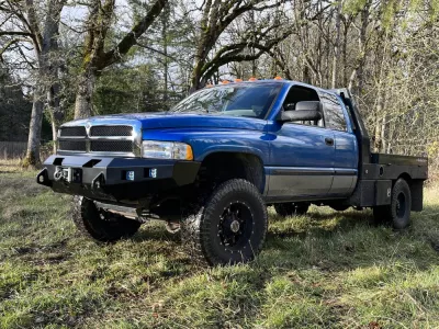 DODGE 2500-3500 1994-2002 with CLASSIC FRONT Weld It Yourself Offroad installed