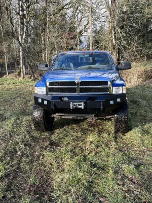 DODGE 2500-3500 1994-2002 with CLASSIC FRONT W.I.Y.KIT OFFROAD installed