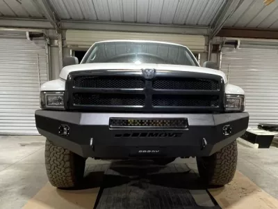 DODGE 2500-3500 1994-2002 with CLASSIC FRONT W.I.Y.KIT STANDARD installed