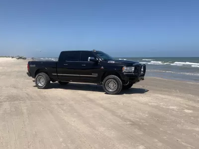 DODGE 2500-3500 2019-2024 with PRECISION FRONT W.I.Y.KIT STANDARD installed