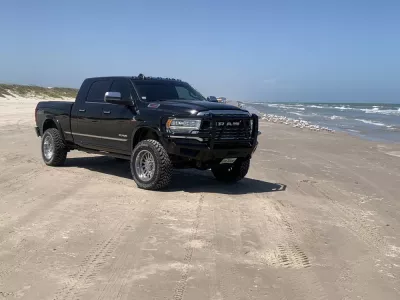 DODGE 2500-3500 2019-2024 with PRECISION FRONT W.I.Y.KIT STANDARD installed