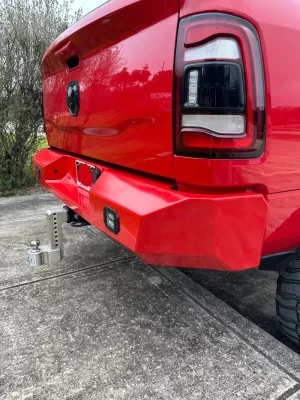 DODGE 2500-3500 2019-2024 with CLASSIC REAR W.I.Y.KIT STANDARD installed