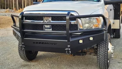 DODGE 4500-5500 2010-2018 with CLASSIC FRONT W.I.Y.KIT STANDARD installed