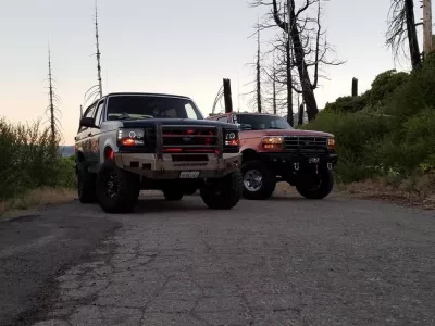 FORD BRONCO 1992-1996 with CLASSIC FRONT Weld It Yourself STANDARD installed