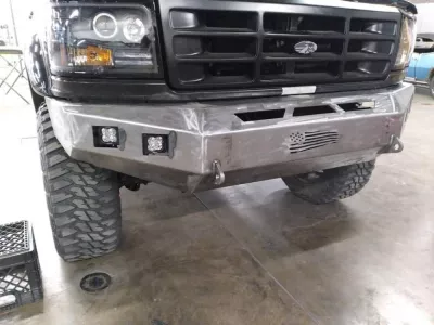 FORD BRONCO 1992-1996 with CLASSIC FRONT W.I.Y.KIT STANDARD installed