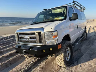 FORD E-SERIES VAN 2008-2014 with CLASSIC FRONT W.I.Y.KIT OFFROAD installed
